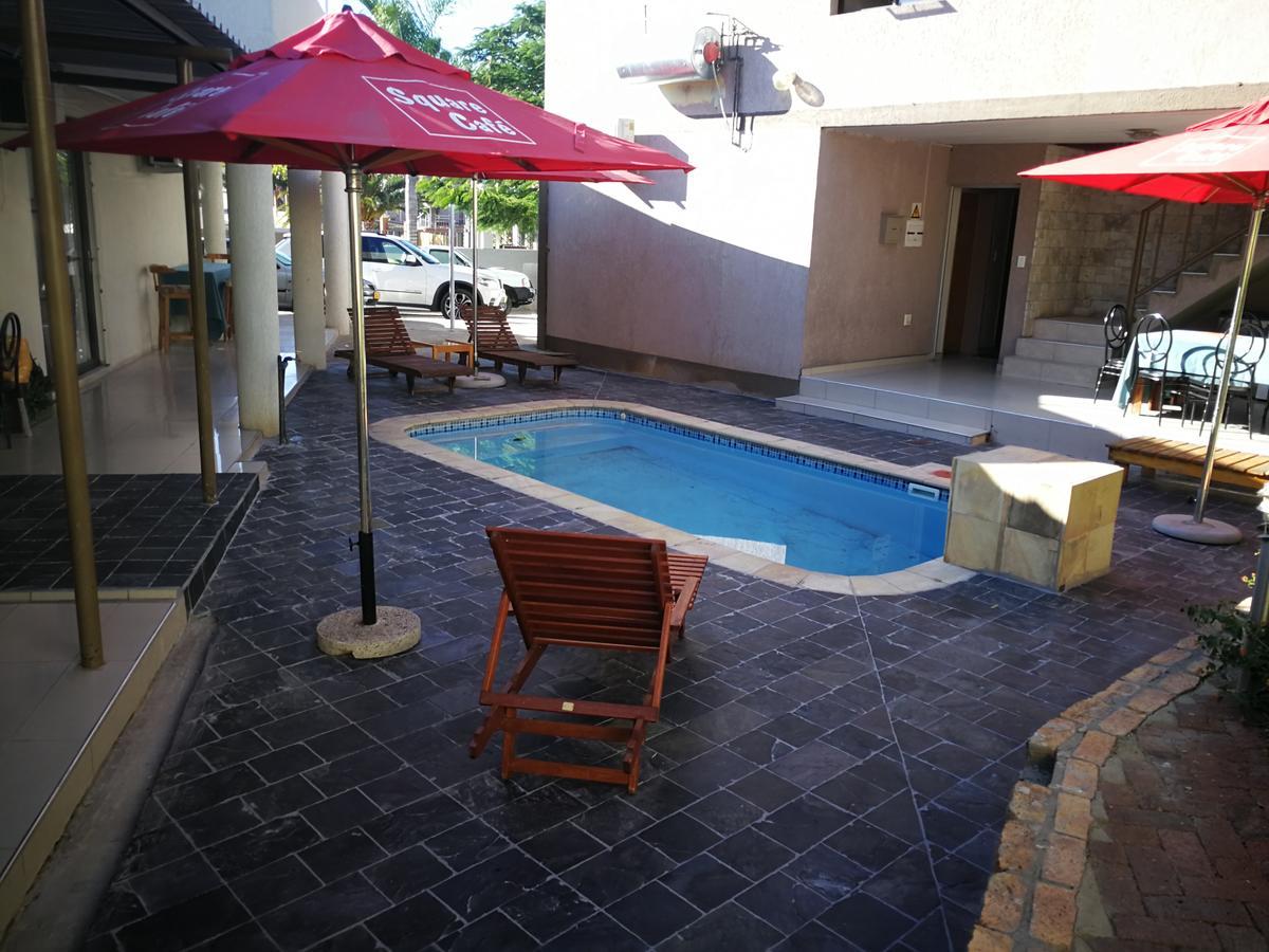Pension Hotel Kamho Windhoek Exteriér fotografie